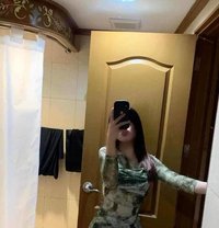 Yumi - puta in Boracay