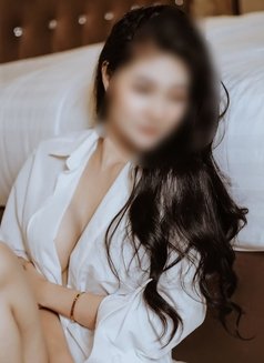 Yumi - escort in Dubai Photo 1 of 1