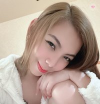 Yumi - escort in Singapore