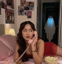 Yumi - escort in Manila