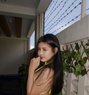Yumi - escort in Manila Photo 1 of 6