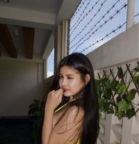 Yumi - escort in Manila