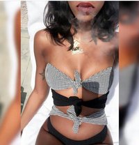 Yumi - escort in Nairobi