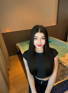 Yumi - Acompañantes transexual in Abu Dhabi Photo 3 of 6