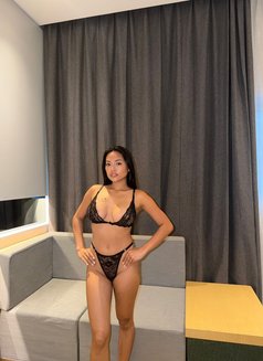 Yumi Star - escort in London Photo 14 of 15