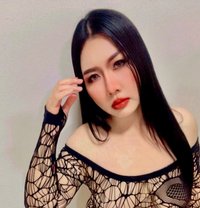 Yumi - escort in Şalālah
