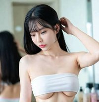 Sani youn - puta in Seoul Photo 1 of 5