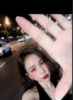 Yumi - escort in Dubai Photo 7 of 8
