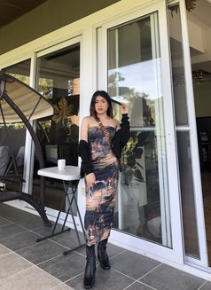 Yumi - Transsexual escort in Manila Photo 7 of 8