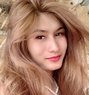 Yumii - Transsexual escort in Makati City Photo 12 of 17