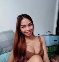 Yumii - Transsexual escort in Makati City