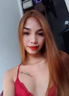 Yumiko - Transsexual escort in Makati City Photo 2 of 4