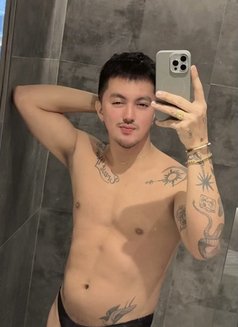 Yumm Jay - masseuse in Bangkok Photo 5 of 6