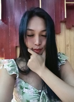 Yummie43 - Transsexual escort in Makati City Photo 4 of 4