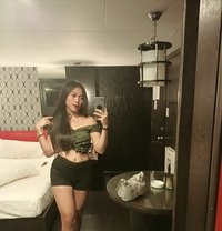 Yummie43 - Transsexual escort in Makati City