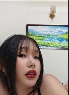 Yuna - Transsexual escort in Bangalore Photo 4 of 5