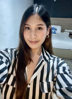 Yuna - escort in Taipei Photo 22 of 24