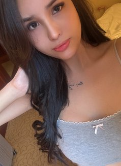 Yuna - escort in Taipei Photo 9 of 10