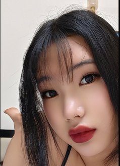 Yuna - Transsexual escort in Bangalore Photo 1 of 5