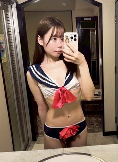 Yuna - companion in Okinawa Island Photo 1 of 5