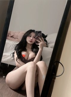 Yuna San - escort in Bangkok Photo 3 of 4
