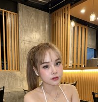 Yuni (SED) osan ( Humphrey ) - escort in Pyeongtaek