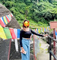 Yunisha Xettri - puta in Kathmandu