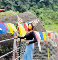 Yunisha Xettri - puta in Kathmandu