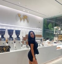 Yunita - puta in Jakarta