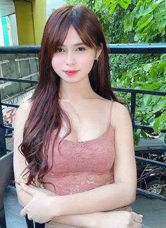 Yura and Yumi - escort in Makati City Photo 5 of 7