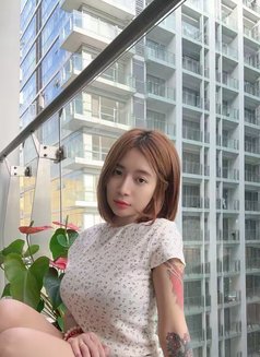 Yura - escort in Manila Photo 15 of 19