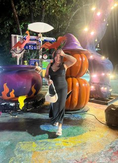 Yura - masseuse in Phuket Photo 7 of 11