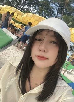 Yura - masseuse in Phuket Photo 16 of 16