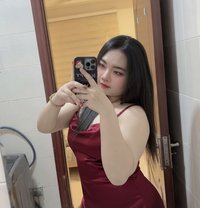 Yuri 2005 born - escort in Muscat