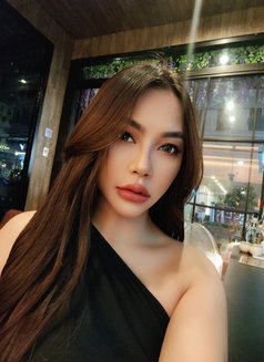 Yuri_69 - masseuse in Bangkok Photo 3 of 7
