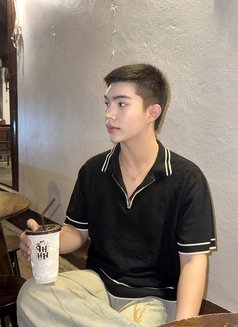 Yuri in Bkk - masseur in Bangkok Photo 5 of 7