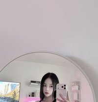 Yuri Lee - escort in Taipei