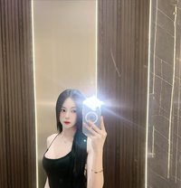 Yuri Lee - escort in Taipei