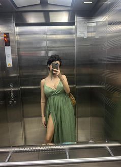 Yuri - escort in Dubai Photo 3 of 3