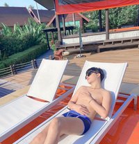 Yuri VVVIP New Bahrain - Masajista in Al Manama