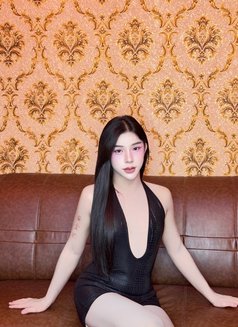 Yuri Now in Bahrain π§π - masseuse in Al Juffair Photo 9 of 9