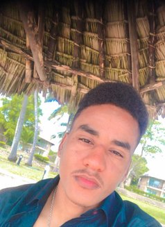 Yuri - Male escort in Dubai Photo 2 of 5