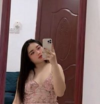 Yuri 2005 born - escort in Muscat