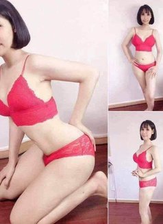 Yuri - escort in Taipei Photo 1 of 6