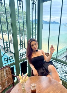 Yuri - masseuse in Phuket Photo 5 of 9