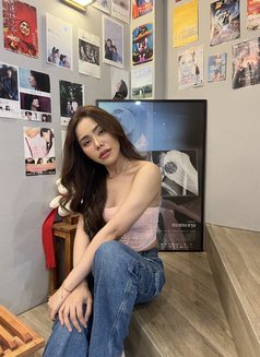 Yuri - masseuse in Phuket Photo 8 of 9