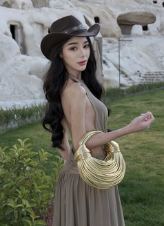 Yuri TOP 69 - Transsexual escort in Bangkok Photo 20 of 20