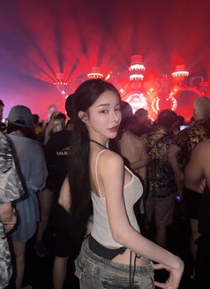 Yuri TOP 69 πΉπ - Transsexual escort in Hong Kong Photo 9 of 30