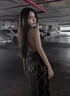 Yuri TOP 69 - Transsexual escort in Khobar Photo 18 of 18