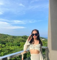 Yurie Li - Transsexual escort in Makati City